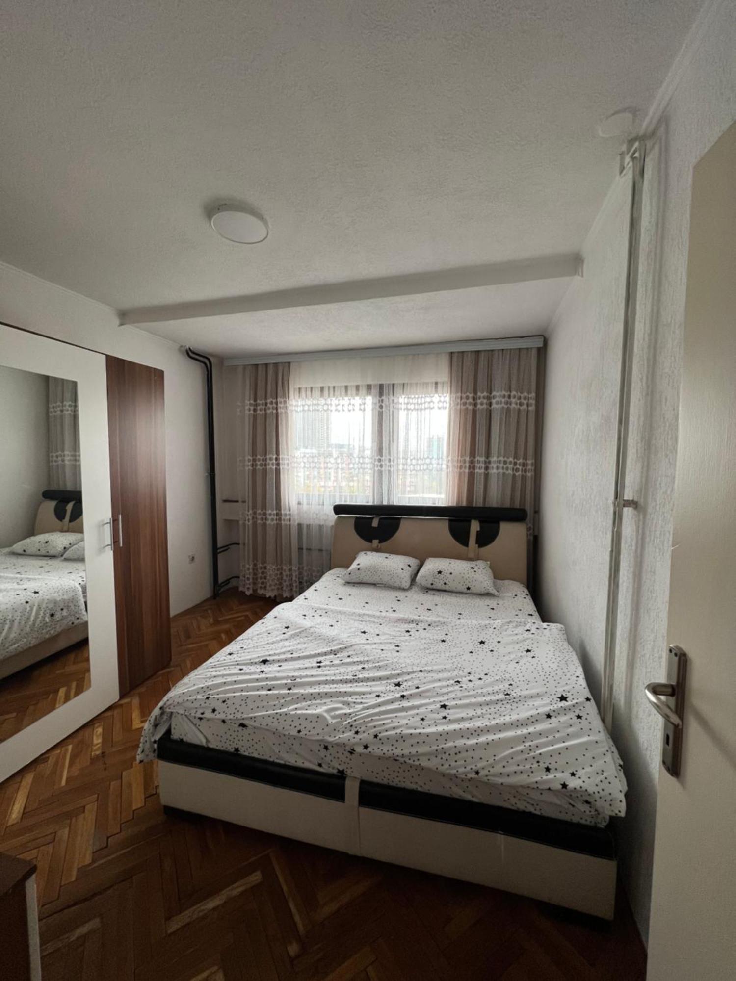 Prishtina Dardania Apartment Pristina Buitenkant foto
